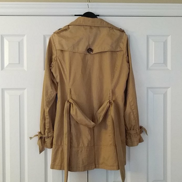 COPY - Majora Trench Coat - Picture 3 of 7